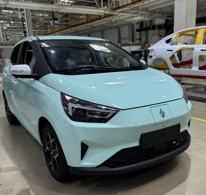 Nouvelle voiture électrique urbaine chinoise à 5 portes, conduite à droite, 4 places, haute vitesse,