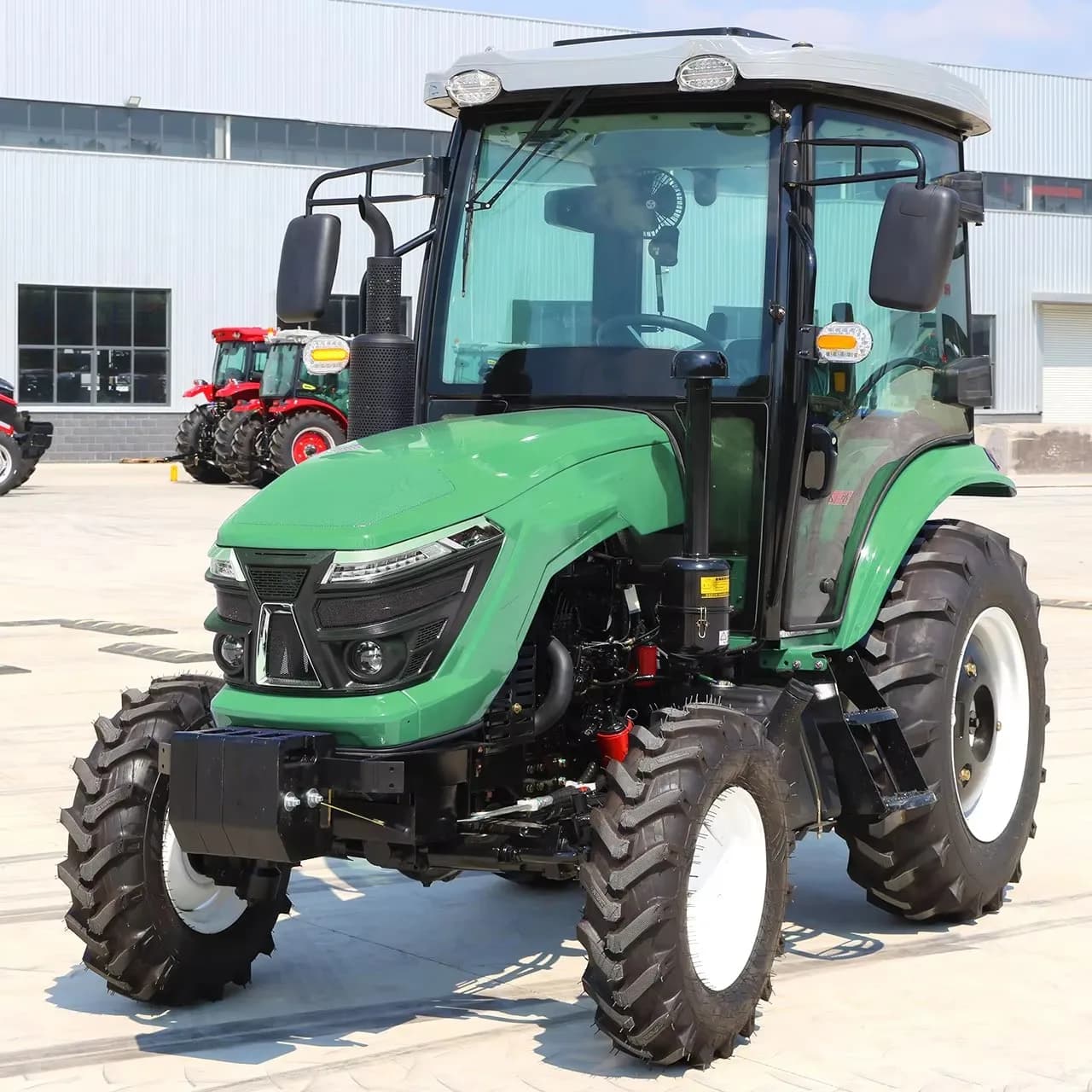 Tracteur agricole compact 4x4 mini, 25hp, 40hp, 45hp, 50hp, 60hp, avec homologation EPA et Euro 5