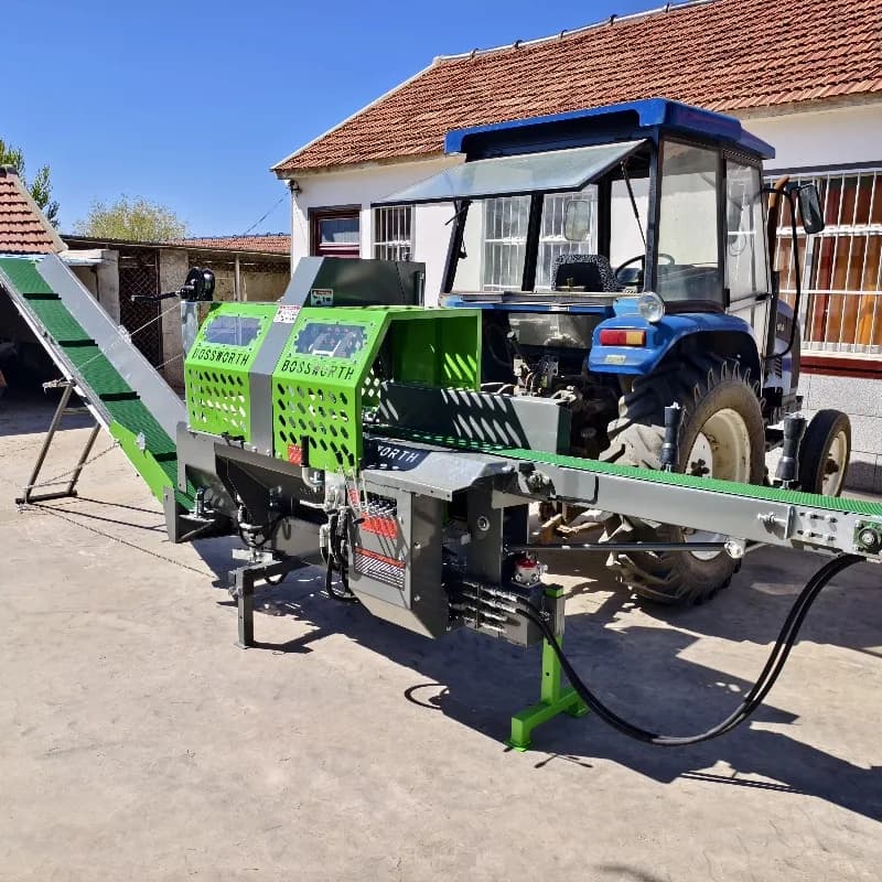Processeur de bois YG 480 mm PTO Fendeuse hydraulique de bûches de bois 20 tonnes État neuf pour les