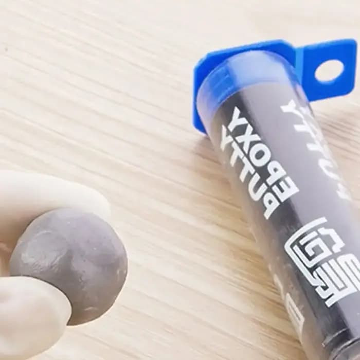 Mastic époxy résistant aux hautes températures